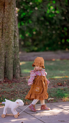 Каталка "Овечка Мэри" от бренда Egmont Toys