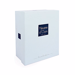 Кролик Preppy Chic белого цвета в подарочной коробке, 30 см от бренда Histoire d'Ours