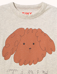 Футболка CURLY DOG от бренда Tinycottons Молочный