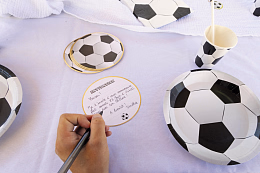 Пригласительные открытки Футбол 8 шт от бренда Tim & Puce Factory