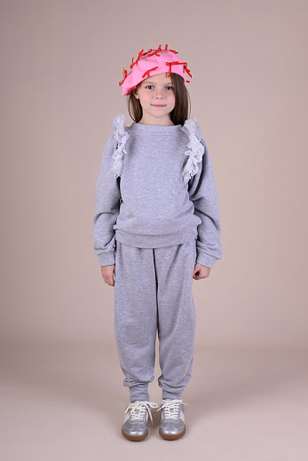 Свитшот SUKI Grey от бренда Raspberry Plum