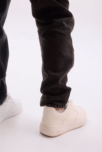 Джинсы EVERY от бренда Liqlo