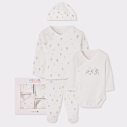 Комплект floral print: боди, распашонка, ползунки и шапка от бренда Boboli