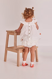 Блуза с рюшами и блумеры от бренда Boboli