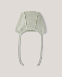 Набор чепчиков зеленого и белого цвета от бренда Anna Leon