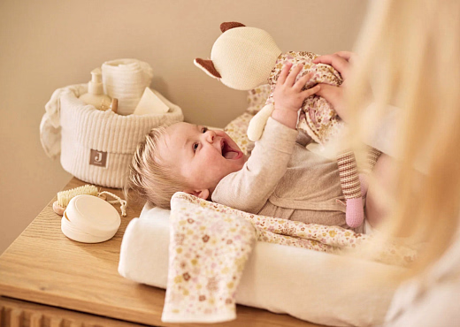 Мягкая игрушка Кошечка Жили 40 см от бренда Jollein