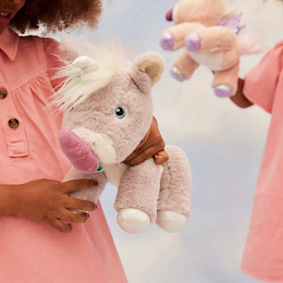 Единорог с морковкой Glimmer Violet от бренда Olli Ella