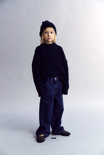 Шапка Maria Infinite Navy от бренда The New Society