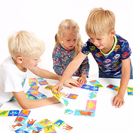 Игра домино Динозавры от бренда Banana Panda