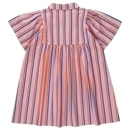 Платье-рубашка в цветную полоску от бренда Tinycottons