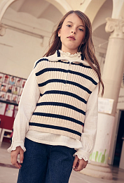 Жилетка Heart embroidery от бренда Boboli