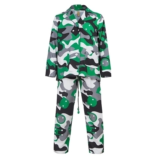 Пижама с принтом милитари от бренда Mum of Six