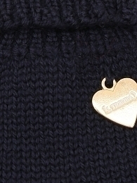Перчатки черного цвета с сердцем от бренда IL Trenino