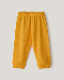 Комплект футболка и брюки в горчичном цвете от бренда Anna Leon