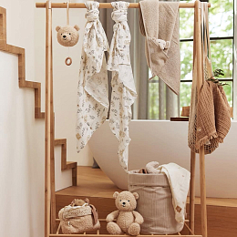 Музыкальная подвесная игрушка Мишка от бренда Jollein