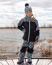 Куртка, флисовая кофта и штаны радужных цветов от бренда Deux par deux