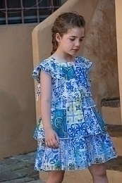 Платье с абстрактным рисунком от бренда Aletta