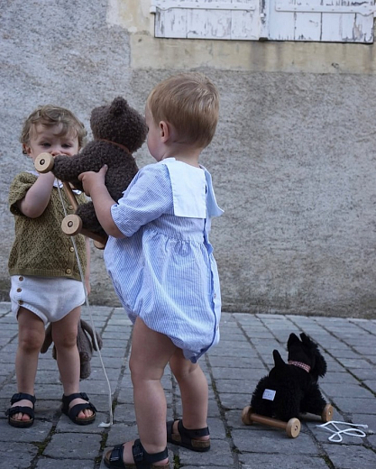 Каталка "Собачка Уолтер" от бренда Egmont Toys