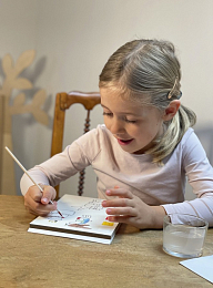 Набор для раскраски магнитов "Семья кроликов" от бренда Egmont Toys