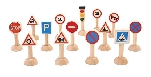 Набор "Дорожные знаки" от бренда PlanToys