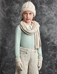 Шапка, шарф и перчатки с плетением косичка от бренда Abel and Lula