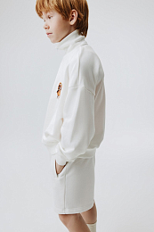 Свитшот VibeSet White от бренда Stormies