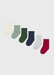 Комплект носков разных цветов для мальчика 6 пар от бренда Mayoral