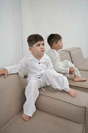 Костюм брючный PJM White от бренда GNGA
