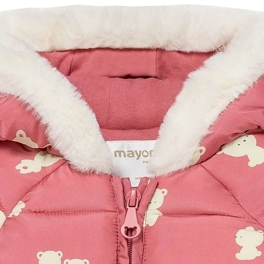 Комбинезон розового цвета с принтом медвежат от бренда Mayoral