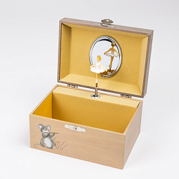 Музыкальная шкатулка "Зверята" от бренда Egmont Toys