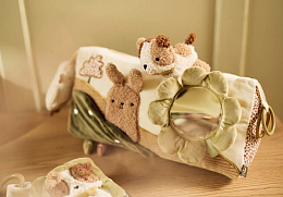 Развивающий треугольник Веселая ферма 36 см от бренда Jollein