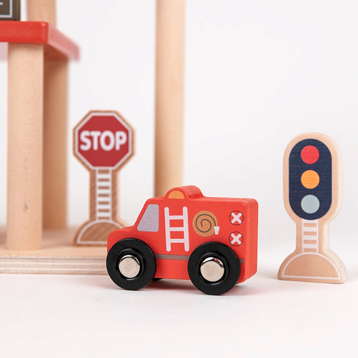 Гараж от бренда Egmont Toys