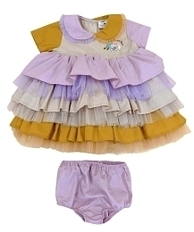 Платье с разноцветными оборками и воротничком с блумерами от бренда Raspberry Plum