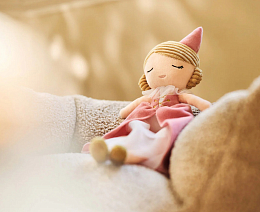 Мягкая игрушка Принцесса 34 см от бренда Jollein