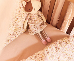 Мягкая игрушка Кошечка Жили 40 см от бренда Jollein