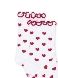 Носки белые с сердечками от бренда DPAM