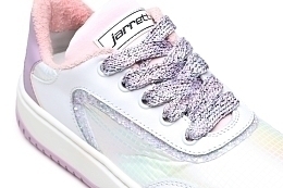 Кеды бело-лилового цвета от бренда JARRETT