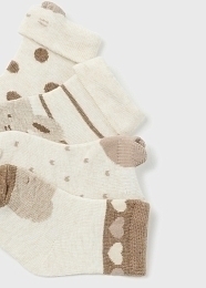 Носки молочные 4 пары от бренда Mayoral