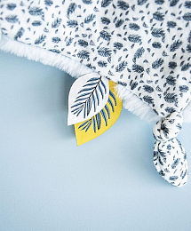 Коала комфортер с погремушкой 22 см от бренда Doudou et Compagnie