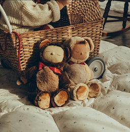 Текстильная кукла Cozy Dinkums Мишка Twiggy от бренда Olli Ella