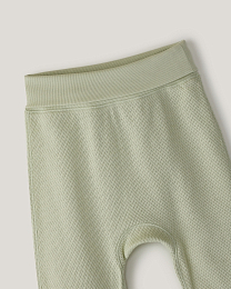 Набор штанов зеленого и молочного цвета от бренда Anna Leon