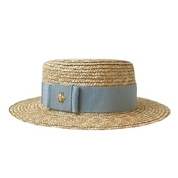 Соломенная шляпа-конотье с пыльно-голубой лентой от бренда Skazkalovers