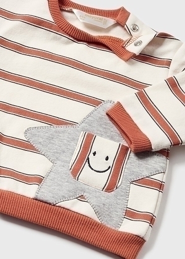 Полосатый свитшот со звездочкой и штанишки от бренда Mayoral