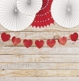 Гирлянда Красные сердца с золотом 3 м от бренда Tim & Puce Factory