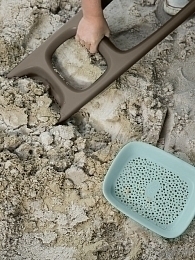 Лопата с ситом для песка и снега Scopp Bungee Grey от бренда QUUT