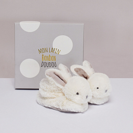 Погремушка-пинетки Bunny Beige от бренда Doudou et Compagnie