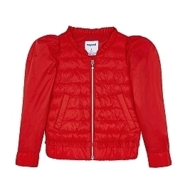 Куртка красного цвета от бренда Mayoral