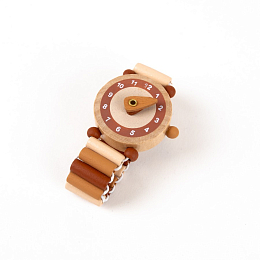 Часы игрушечные из дерева "Эмма" от бренда Egmont Toys