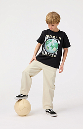 Футболка Riley United World от бренда MOLO Черный