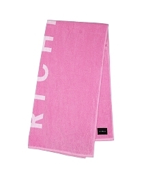 Полотенце розового цвета от бренда JOHN RICHMOND